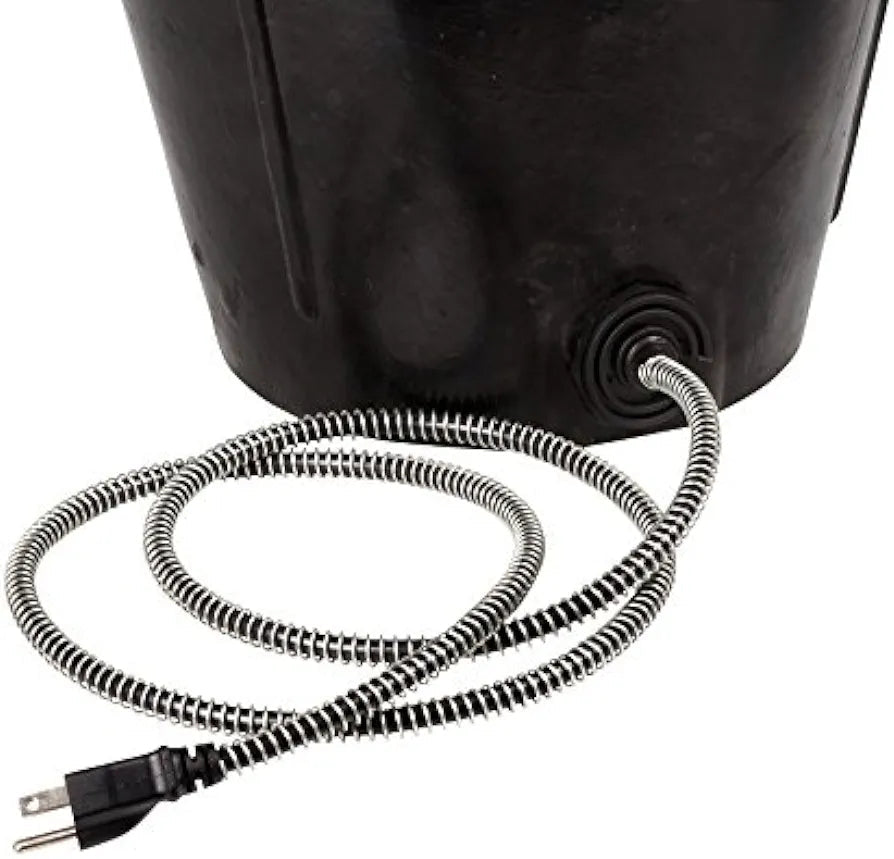 4.5 Gallon Heated Rubber Flat-back Bucket (18 qt.)