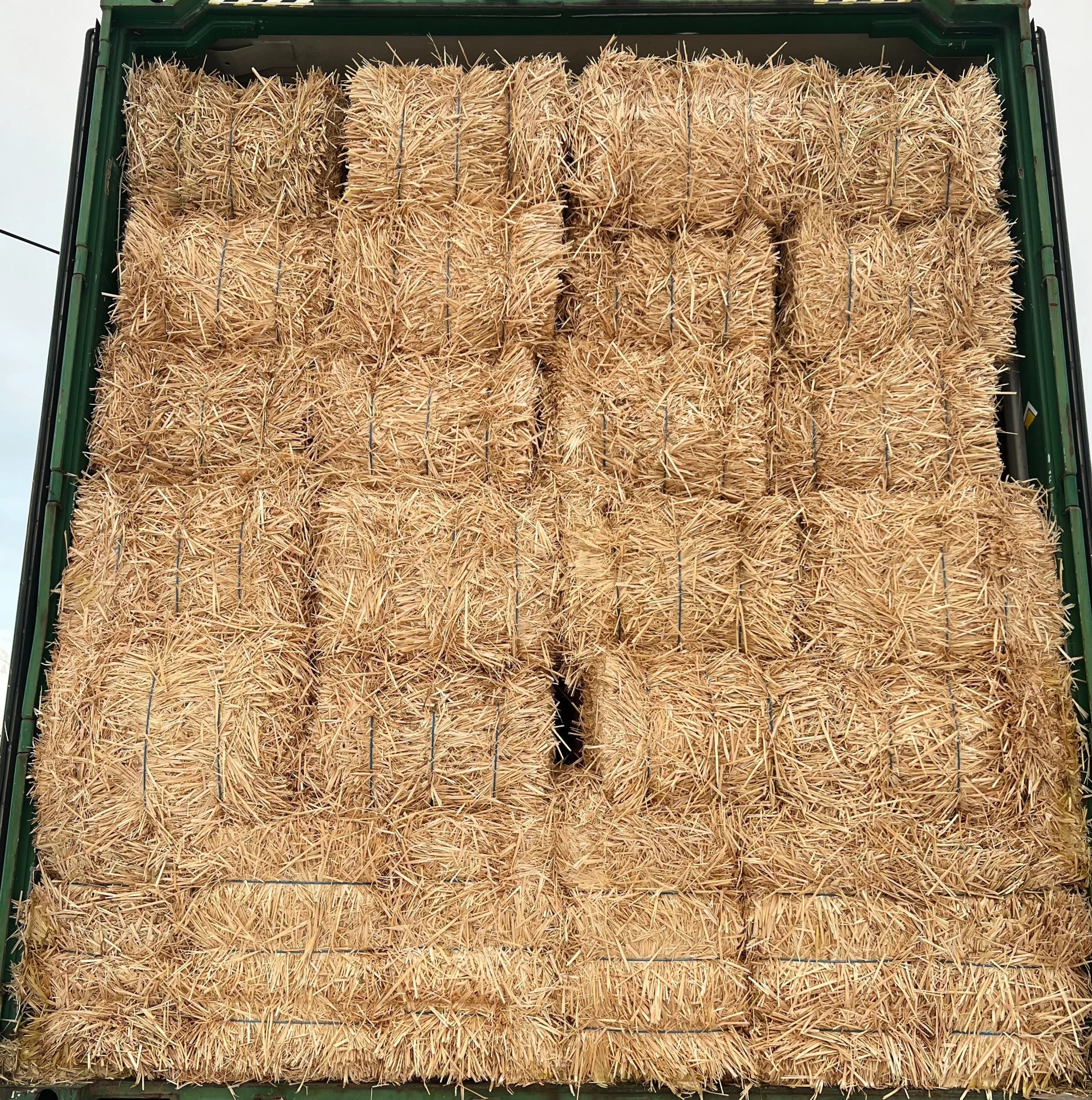 3 Tie Straw Bale